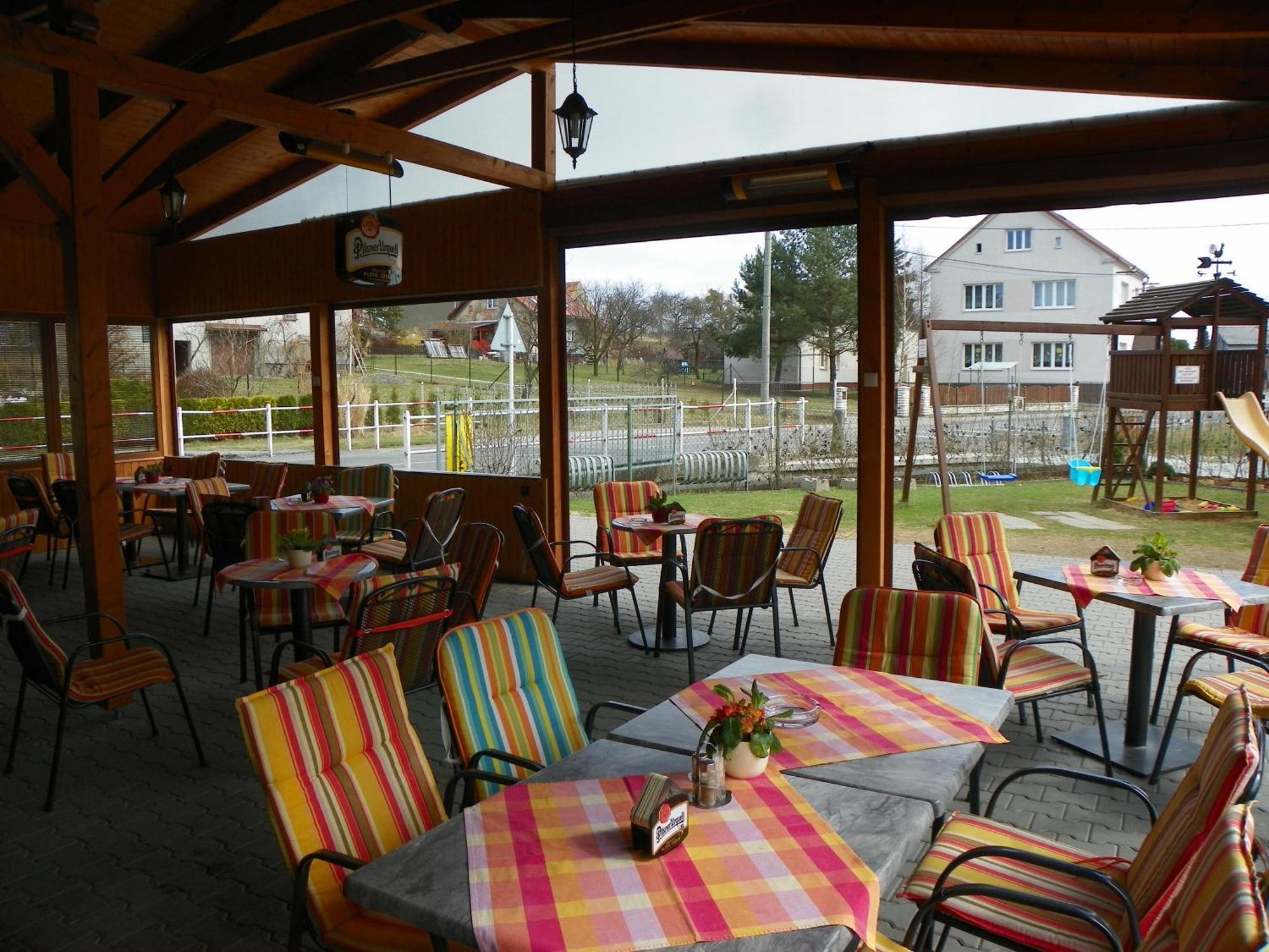 Hostinec a penzion U sv. Mikuláše Hať Exterior foto